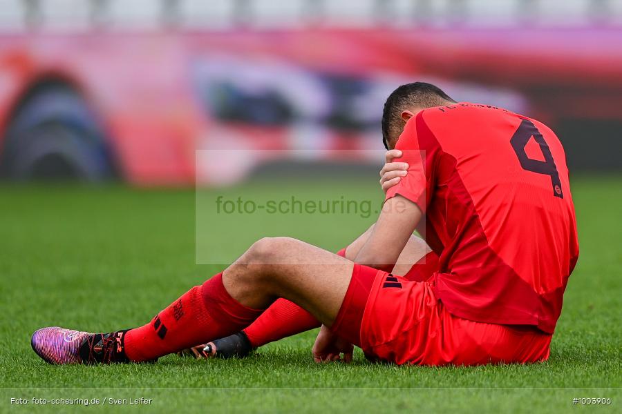 viertklassig, vierthöchste Spielklasse, Voetbal, Teamsport, Sport, Soccer, Saison 2024 2025, Profifußball, Männer, Mannschaftssport, München, Le Football, Herren, Germany, GER, Fußball, Futbol, Fussball, Fotball, Viertklassigkeit, Vierte Liga, Deutschland, DFB, DEU, Stadion an der Grünwalder Straße, Calcio, Regionalliga, Regionalliga Bayern, 2024/25, 01.03.2025, 23. Spieltag - Bild-ID: 1003906 viertklassig, vierthöchste Spielklasse, Voetbal, Teamsport, Sport, Soccer, Saison 2024 2025, Profifußball, Männer, Mannschaftssport, München, Le Football, Herren, Germany, GER, Fußball, Futbol, Fussball, Fotball, Viertklassigkeit, Vierte Liga, Deutschland, DFB, DEU, Stadion an der Grünwalder Straße, Calcio, Regionalliga, Regionalliga Bayern, 2024/25, 01.03.2025, 23. Spieltag - Bild-ID: 1003906