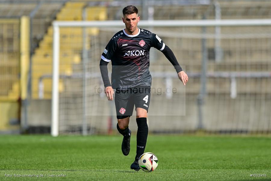 viertklassig, vierthöchste Spielklasse, Voetbal, Teamsport, Sport, Soccer, Saison 2024 2025, Profifußball, Männer, Mannschaftssport, München, Le Football, Herren, Germany, GER, Fußball, Futbol, Fussball, Fotball, Viertklassigkeit, Vierte Liga, Deutschland, DFB, DEU, Stadion an der Grünwalder Straße, Calcio, Regionalliga, Regionalliga Bayern, 2024/25, 01.03.2025, 23. Spieltag - Bild-ID: 1003916 viertklassig, vierthöchste Spielklasse, Voetbal, Teamsport, Sport, Soccer, Saison 2024 2025, Profifußball, Männer, Mannschaftssport, München, Le Football, Herren, Germany, GER, Fußball, Futbol, Fussball, Fotball, Viertklassigkeit, Vierte Liga, Deutschland, DFB, DEU, Stadion an der Grünwalder Straße, Calcio, Regionalliga, Regionalliga Bayern, 2024/25, 01.03.2025, 23. Spieltag - Bild-ID: 1003916