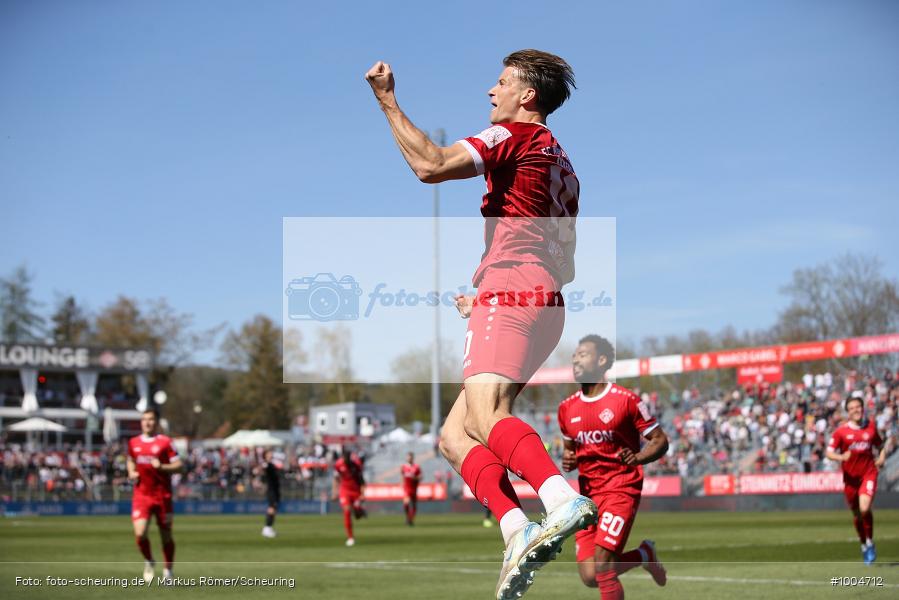 SPO, viertklassig, vierthöchste Spielklasse, Voetbal, Teamsport, Sport, Soccer, Saison 2024 2025, Profifußball, Männer, Mannschaftssport, Würzburg, Le Football, Herren, Germany, GER, Fußball, Futbol, Fussball, Fotball, Viertklassigkeit, Vierte Liga, Deutschland, DFB, DEU, AKON ARENA, Calcio, Regionalliga, Regionalliga Bayern, 2024/25, 12.04.2025, 29. Spieltag - Bild-ID: 1004712 SPO, viertklassig, vierthöchste Spielklasse, Voetbal, Teamsport, Sport, Soccer, Saison 2024 2025, Profifußball, Männer, Mannschaftssport, Würzburg, Le Football, Herren, Germany, GER, Fußball, Futbol, Fussball, Fotball, Viertklassigkeit, Vierte Liga, Deutschland, DFB, DEU, AKON ARENA, Calcio, Regionalliga, Regionalliga Bayern, 2024/25, 12.04.2025, 29. Spieltag - Bild-ID: 1004712