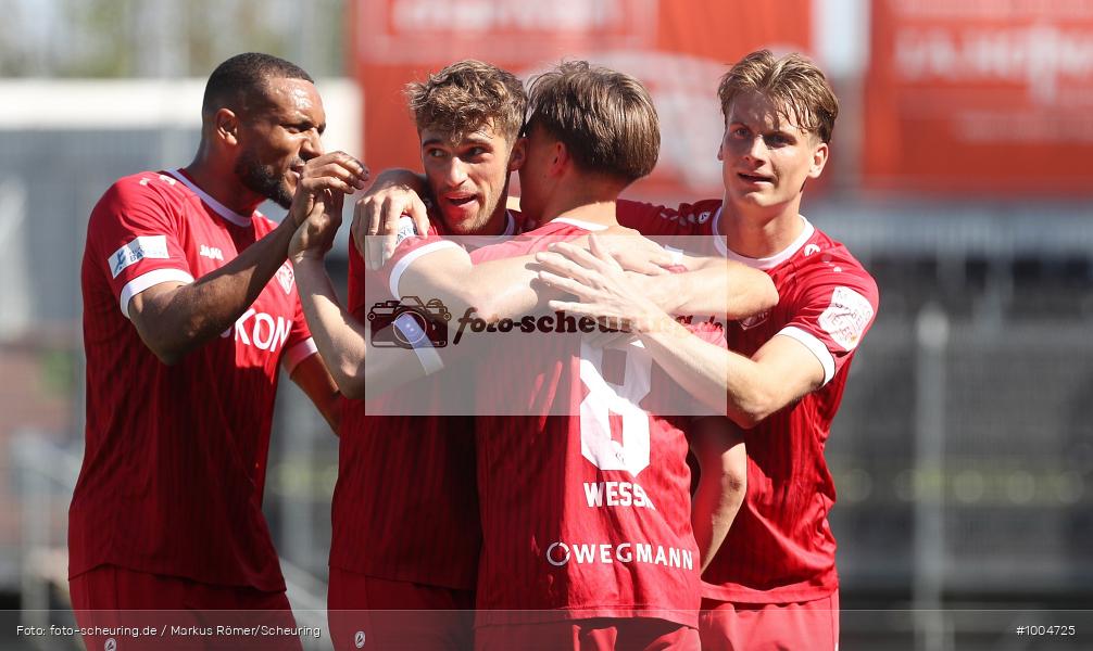 SPO, viertklassig, vierthöchste Spielklasse, Voetbal, Teamsport, Sport, Soccer, Saison 2024 2025, Profifußball, Männer, Mannschaftssport, Würzburg, Le Football, Herren, Germany, GER, Fußball, Futbol, Fussball, Fotball, Viertklassigkeit, Vierte Liga, Deutschland, DFB, DEU, AKON ARENA, Calcio, Regionalliga, Regionalliga Bayern, 2024/25, 12.04.2025, 29. Spieltag - Bild-ID: 1004725 SPO, viertklassig, vierthöchste Spielklasse, Voetbal, Teamsport, Sport, Soccer, Saison 2024 2025, Profifußball, Männer, Mannschaftssport, Würzburg, Le Football, Herren, Germany, GER, Fußball, Futbol, Fussball, Fotball, Viertklassigkeit, Vierte Liga, Deutschland, DFB, DEU, AKON ARENA, Calcio, Regionalliga, Regionalliga Bayern, 2024/25, 12.04.2025, 29. Spieltag - Bild-ID: 1004725