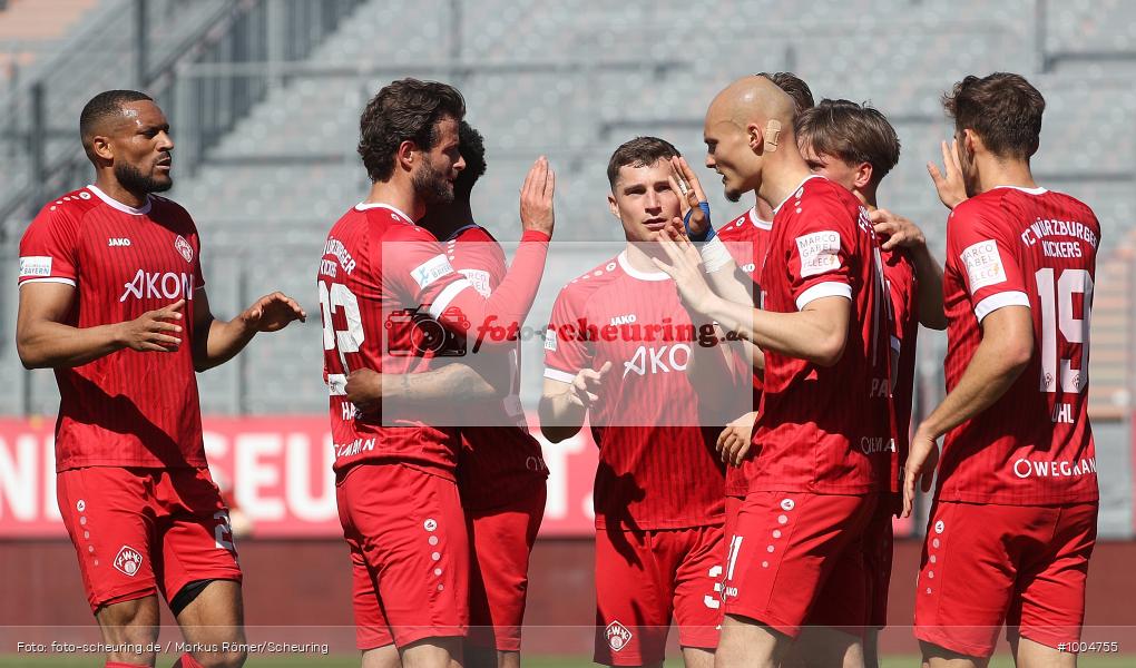 SPO, viertklassig, vierthöchste Spielklasse, Voetbal, Teamsport, Sport, Soccer, Saison 2024 2025, Profifußball, Männer, Mannschaftssport, Würzburg, Le Football, Herren, Germany, GER, Fußball, Futbol, Fussball, Fotball, Viertklassigkeit, Vierte Liga, Deutschland, DFB, DEU, AKON ARENA, Calcio, Regionalliga, Regionalliga Bayern, 2024/25, 12.04.2025, 29. Spieltag - Bild-ID: 1004755 SPO, viertklassig, vierthöchste Spielklasse, Voetbal, Teamsport, Sport, Soccer, Saison 2024 2025, Profifußball, Männer, Mannschaftssport, Würzburg, Le Football, Herren, Germany, GER, Fußball, Futbol, Fussball, Fotball, Viertklassigkeit, Vierte Liga, Deutschland, DFB, DEU, AKON ARENA, Calcio, Regionalliga, Regionalliga Bayern, 2024/25, 12.04.2025, 29. Spieltag - Bild-ID: 1004755