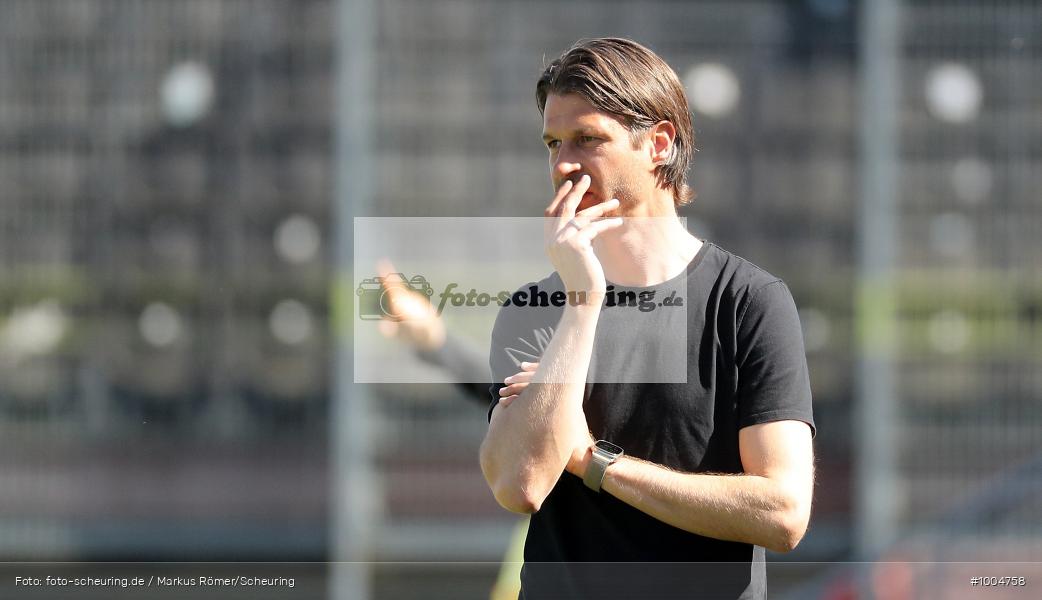 SPO, viertklassig, vierthöchste Spielklasse, Voetbal, Teamsport, Sport, Soccer, Saison 2024 2025, Profifußball, Männer, Mannschaftssport, Würzburg, Le Football, Herren, Germany, GER, Fußball, Futbol, Fussball, Fotball, Viertklassigkeit, Vierte Liga, Deutschland, DFB, DEU, AKON ARENA, Calcio, Regionalliga, Regionalliga Bayern, 2024/25, 12.04.2025, 29. Spieltag - Bild-ID: 1004758 SPO, viertklassig, vierthöchste Spielklasse, Voetbal, Teamsport, Sport, Soccer, Saison 2024 2025, Profifußball, Männer, Mannschaftssport, Würzburg, Le Football, Herren, Germany, GER, Fußball, Futbol, Fussball, Fotball, Viertklassigkeit, Vierte Liga, Deutschland, DFB, DEU, AKON ARENA, Calcio, Regionalliga, Regionalliga Bayern, 2024/25, 12.04.2025, 29. Spieltag - Bild-ID: 1004758