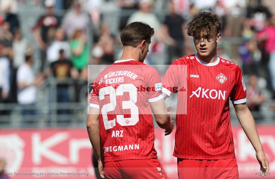 SPO, viertklassig, vierthöchste Spielklasse, Voetbal, Teamsport, Sport, Soccer, Saison 2024 2025, Profifußball, Männer, Mannschaftssport, Würzburg, Le Football, Herren, Germany, GER, Fußball, Futbol, Fussball, Fotball, Viertklassigkeit, Vierte Liga, Deutschland, DFB, DEU, AKON ARENA, Calcio, Regionalliga, Regionalliga Bayern, 2024/25, 12.04.2025, 29. Spieltag - Bild-ID: 1004772 SPO, viertklassig, vierthöchste Spielklasse, Voetbal, Teamsport, Sport, Soccer, Saison 2024 2025, Profifußball, Männer, Mannschaftssport, Würzburg, Le Football, Herren, Germany, GER, Fußball, Futbol, Fussball, Fotball, Viertklassigkeit, Vierte Liga, Deutschland, DFB, DEU, AKON ARENA, Calcio, Regionalliga, Regionalliga Bayern, 2024/25, 12.04.2025, 29. Spieltag - Bild-ID: 1004772