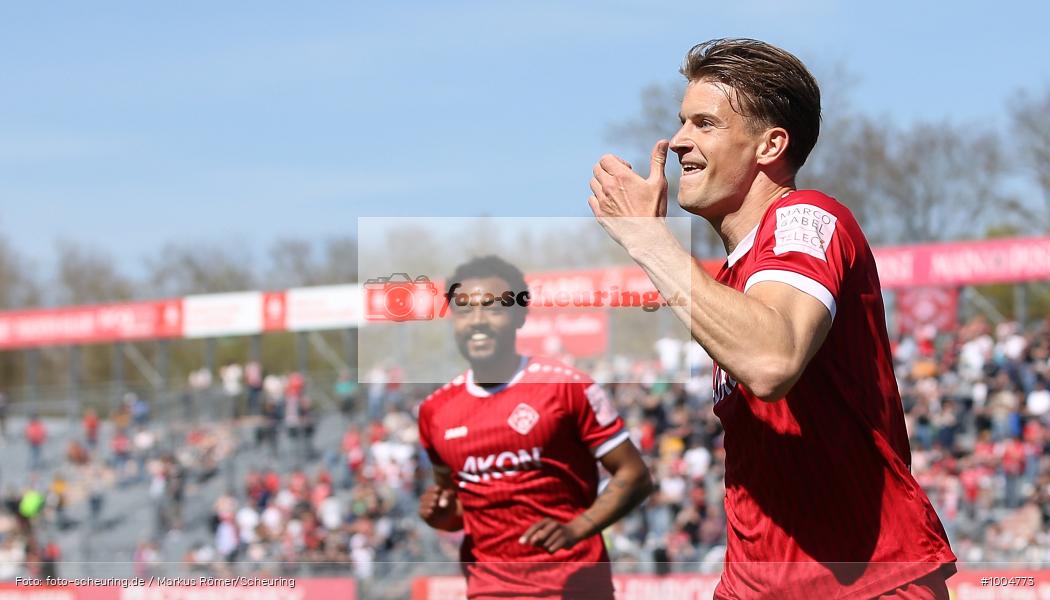 SPO, viertklassig, vierthöchste Spielklasse, Voetbal, Teamsport, Sport, Soccer, Saison 2024 2025, Profifußball, Männer, Mannschaftssport, Würzburg, Le Football, Herren, Germany, GER, Fußball, Futbol, Fussball, Fotball, Viertklassigkeit, Vierte Liga, Deutschland, DFB, DEU, AKON ARENA, Calcio, Regionalliga, Regionalliga Bayern, 2024/25, 12.04.2025, 29. Spieltag - Bild-ID: 1004773 SPO, viertklassig, vierthöchste Spielklasse, Voetbal, Teamsport, Sport, Soccer, Saison 2024 2025, Profifußball, Männer, Mannschaftssport, Würzburg, Le Football, Herren, Germany, GER, Fußball, Futbol, Fussball, Fotball, Viertklassigkeit, Vierte Liga, Deutschland, DFB, DEU, AKON ARENA, Calcio, Regionalliga, Regionalliga Bayern, 2024/25, 12.04.2025, 29. Spieltag - Bild-ID: 1004773