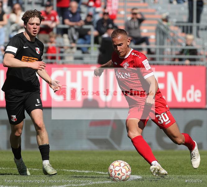 SPO, viertklassig, vierthöchste Spielklasse, Voetbal, Teamsport, Sport, Soccer, Saison 2024 2025, Profifußball, Männer, Mannschaftssport, Würzburg, Le Football, Herren, Germany, GER, Fußball, Futbol, Fussball, Fotball, Viertklassigkeit, Vierte Liga, Deutschland, DFB, DEU, AKON ARENA, Calcio, Regionalliga, Regionalliga Bayern, 2024/25, 12.04.2025, 29. Spieltag - Bild-ID: 1004776