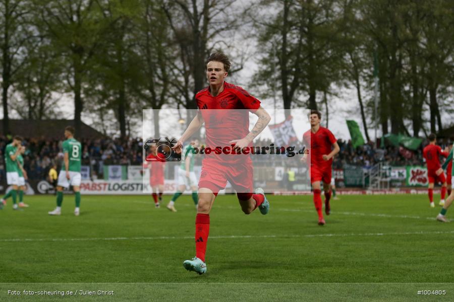 sp2479094, viertklassig, vierthoechste Spielklasse, Voetbal, Teamsport, Sport, Soccer, Saison 2024 2025, Profifussball, Maenner, Mannschaftssport, Le Football, Herren, Germany, GER, Fussball, Futbol, Fussball, Fotball, Viertklassigkeit, Vierte Liga, Deutschland, DFB, DEU, Calcio, Regionalliga, Regionalliga Bayern, 2024/25, FC Bayern Muenchen II, 1. FC Schweinfurt 1905 - Bild-ID: 1004805 sp2479094, viertklassig, vierthoechste Spielklasse, Voetbal, Teamsport, Sport, Soccer, Saison 2024 2025, Profifussball, Maenner, Mannschaftssport, Le Football, Herren, Germany, GER, Fussball, Futbol, Fussball, Fotball, Viertklassigkeit, Vierte Liga, Deutschland, DFB, DEU, Calcio, Regionalliga, Regionalliga Bayern, 2024/25, FC Bayern Muenchen II, 1. FC Schweinfurt 1905 - Bild-ID: 1004805