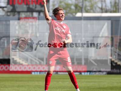 Fotos von FC Würzburger Kickers - SpVgg Hankhofen-Hailing auf foto-scheuring.de