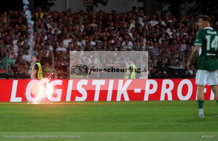 CT, viertklassig, vierthöchste Spielklasse, Voetbal, Teamsport, Sport, Soccer, Saison 2024 2025, Profifußball, Männer, Mannschaftssport, Schweinfurt, Le Football, Herren, Germany, GER, Fußball, Futbol, Fussball, Fotball, Viertklassigkeit, Vierte Liga, Deutschland, DFB, DEU, Sachs-Stadion, Calcio, Regionalliga, Regionalliga Bayern, 2024/25, 02.05.2025, 32. Spieltag - Bild-ID: 1005197