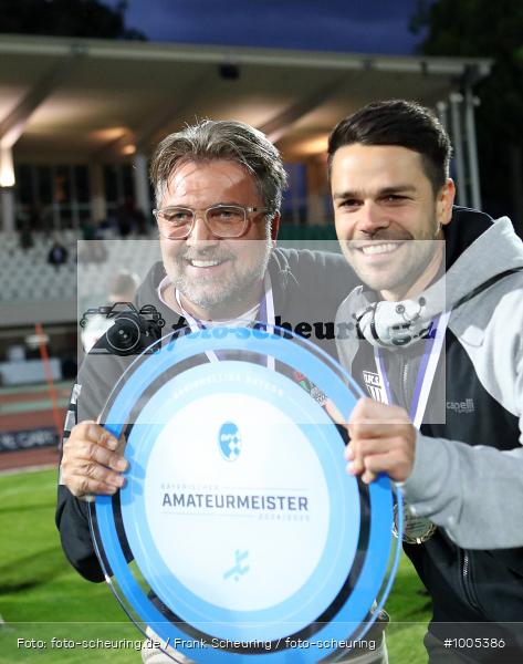 viertklassig, vierthöchste Spielklasse, Voetbal, Teamsport, Sport, Soccer, Saison 2024 2025, Profifußball, Männer, Mannschaftssport, Schweinfurt, Le Football, Herren, Germany, GER, Fußball, Futbol, Fussball, Fotball, Viertklassigkeit, Vierte Liga, Deutschland, DFB, DEU, Sachs-Stadion, Calcio, Regionalliga, Regionalliga Bayern, 2024/25, 16.05.2025, 34. Spieltag - Bild-ID: 1005386 viertklassig, vierthöchste Spielklasse, Voetbal, Teamsport, Sport, Soccer, Saison 2024 2025, Profifußball, Männer, Mannschaftssport, Schweinfurt, Le Football, Herren, Germany, GER, Fußball, Futbol, Fussball, Fotball, Viertklassigkeit, Vierte Liga, Deutschland, DFB, DEU, Sachs-Stadion, Calcio, Regionalliga, Regionalliga Bayern, 2024/25, 16.05.2025, 34. Spieltag - Bild-ID: 1005386
