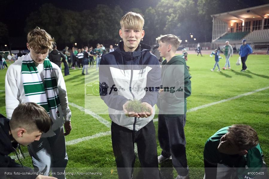 viertklassig, vierthöchste Spielklasse, Voetbal, Teamsport, Sport, Soccer, Saison 2024 2025, Profifußball, Männer, Mannschaftssport, Schweinfurt, Le Football, Herren, Germany, GER, Fußball, Futbol, Fussball, Fotball, Viertklassigkeit, Vierte Liga, Deutschland, DFB, DEU, Sachs-Stadion, Calcio, Regionalliga, Regionalliga Bayern, 2024/25, 16.05.2025, 34. Spieltag - Bild-ID: 1005405 viertklassig, vierthöchste Spielklasse, Voetbal, Teamsport, Sport, Soccer, Saison 2024 2025, Profifußball, Männer, Mannschaftssport, Schweinfurt, Le Football, Herren, Germany, GER, Fußball, Futbol, Fussball, Fotball, Viertklassigkeit, Vierte Liga, Deutschland, DFB, DEU, Sachs-Stadion, Calcio, Regionalliga, Regionalliga Bayern, 2024/25, 16.05.2025, 34. Spieltag - Bild-ID: 1005405