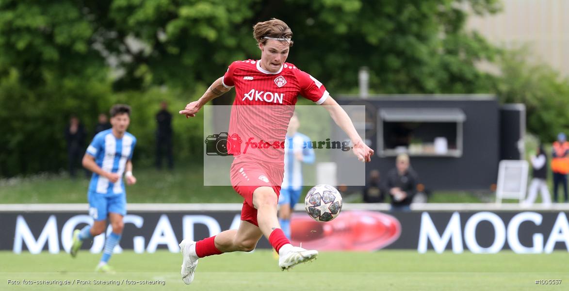 viertklassig, vierthöchste Spielklasse, Voetbal, Teamsport, Sport, Soccer, Saison 2024 2025, Profifußball, Männer, Mannschaftssport, Illertissen, Le Football, Herren, Germany, GER, Fußball, Futbol, Fussball, Fotball, Viertklassigkeit, Vierte Liga, Deutschland, DFB, DEU, Vöhlin-Stadion, Calcio, Regionalliga, Regionalliga Bayern, 2024/25, 17.05.2025, 34. Spieltag - Bild-ID: 1005537 viertklassig, vierthöchste Spielklasse, Voetbal, Teamsport, Sport, Soccer, Saison 2024 2025, Profifußball, Männer, Mannschaftssport, Illertissen, Le Football, Herren, Germany, GER, Fußball, Futbol, Fussball, Fotball, Viertklassigkeit, Vierte Liga, Deutschland, DFB, DEU, Vöhlin-Stadion, Calcio, Regionalliga, Regionalliga Bayern, 2024/25, 17.05.2025, 34. Spieltag - Bild-ID: 1005537