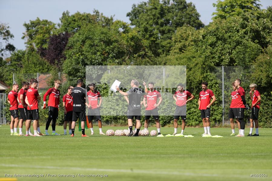 CT, viertklassig, vierthöchste Spielklasse, Voetbal, Teamsport, Sport, Soccer, Saison 2025 2026, Profifußball, Männer, Mannschaftssport, Würzburg, Le Football, Herren, Germany, GER, Fußball, Futbol, Fussball, Fotball, Viertklassigkeit, Vierte Liga, Deutschland, DFB, DEU, KRE Sportpark Sieboldshöhe, Calcio, Regionalliga, Regionalliga Bayern, 2025/26, 11.06.2025, Trainingsstart, Training, Auftakttraining - Bild-ID: 1005556 CT, viertklassig, vierthöchste Spielklasse, Voetbal, Teamsport, Sport, Soccer, Saison 2025 2026, Profifußball, Männer, Mannschaftssport, Würzburg, Le Football, Herren, Germany, GER, Fußball, Futbol, Fussball, Fotball, Viertklassigkeit, Vierte Liga, Deutschland, DFB, DEU, KRE Sportpark Sieboldshöhe, Calcio, Regionalliga, Regionalliga Bayern, 2025/26, 11.06.2025, Trainingsstart, Training, Auftakttraining - Bild-ID: 1005556