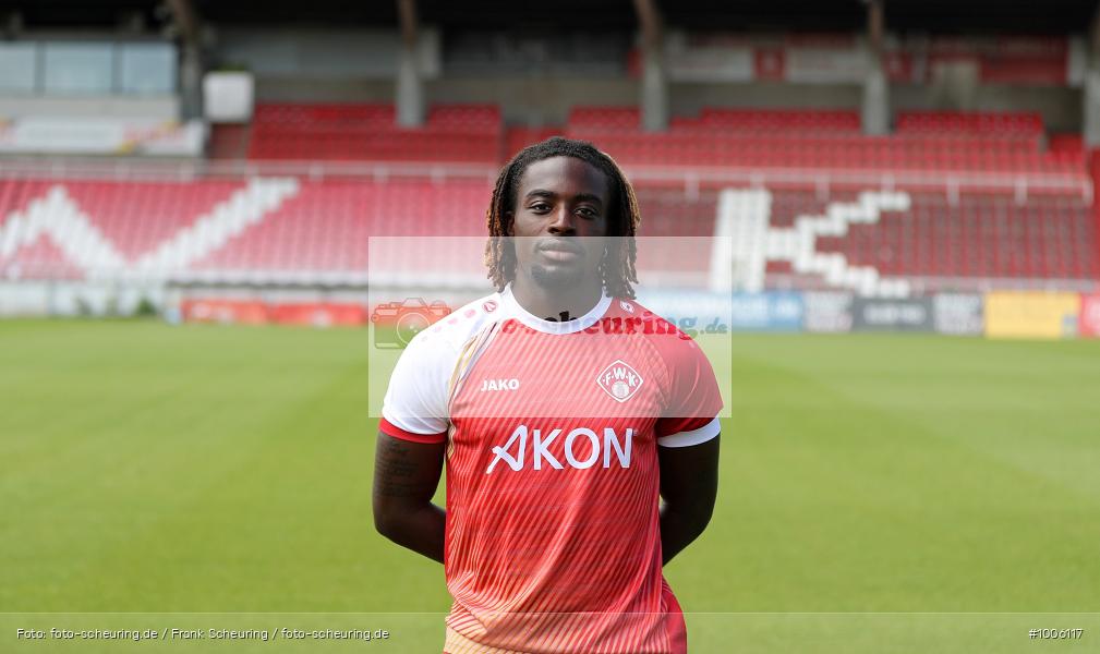 GER, Fußball, Pressetermin, Präsentation, Vorstellung, Portrait, Headshots, Headshot, Porträttermin 2025/2026, Regionalliga Bayern, FC Würzburger Kickers - Bild-ID: 1006117