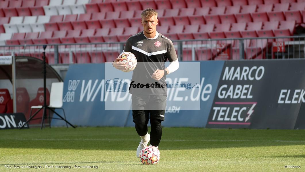 viertklassig, vierthöchste Spielklasse, Voetbal, Teamsport, Sport, Soccer, Saison 2025 2026, Profifußball, Männer, Mannschaftssport, Würzburg, Le Football, Herren, Germany, GER, Fußball, Futbol, Fussball, Fotball, Viertklassigkeit, Vierte Liga, Deutschland, DFB, DEU, AKON ARENA, Calcio, Regionalliga, Regionalliga Bayern, 2025/26, 01.08.2025, 2. Spieltag - Bild-ID: 1006446 viertklassig, vierthöchste Spielklasse, Voetbal, Teamsport, Sport, Soccer, Saison 2025 2026, Profifußball, Männer, Mannschaftssport, Würzburg, Le Football, Herren, Germany, GER, Fußball, Futbol, Fussball, Fotball, Viertklassigkeit, Vierte Liga, Deutschland, DFB, DEU, AKON ARENA, Calcio, Regionalliga, Regionalliga Bayern, 2025/26, 01.08.2025, 2. Spieltag - Bild-ID: 1006446