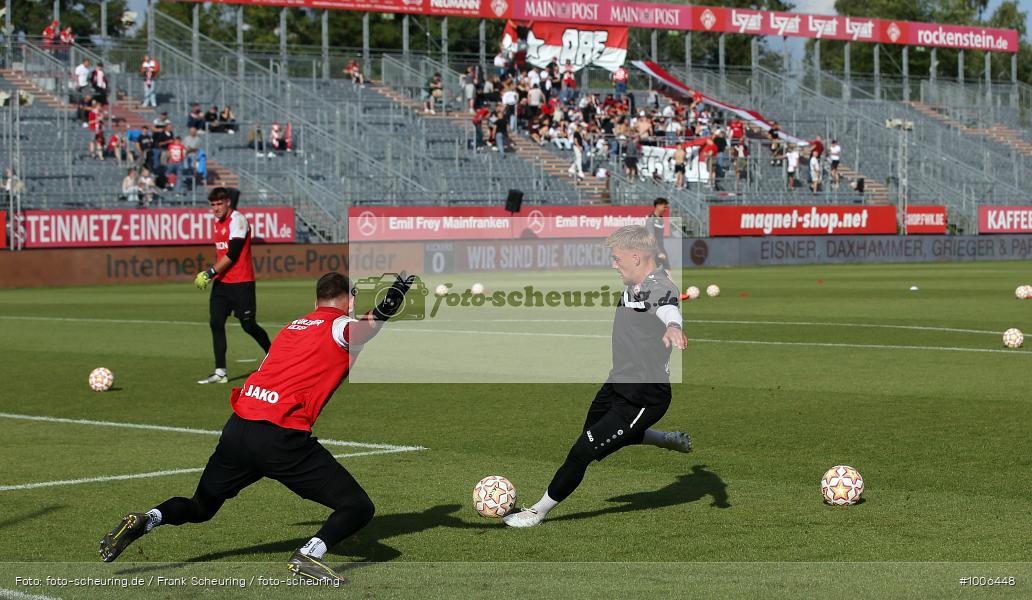viertklassig, vierthöchste Spielklasse, Voetbal, Teamsport, Sport, Soccer, Saison 2025 2026, Profifußball, Männer, Mannschaftssport, Würzburg, Le Football, Herren, Germany, GER, Fußball, Futbol, Fussball, Fotball, Viertklassigkeit, Vierte Liga, Deutschland, DFB, DEU, AKON ARENA, Calcio, Regionalliga, Regionalliga Bayern, 2025/26, 01.08.2025, 2. Spieltag - Bild-ID: 1006448 viertklassig, vierthöchste Spielklasse, Voetbal, Teamsport, Sport, Soccer, Saison 2025 2026, Profifußball, Männer, Mannschaftssport, Würzburg, Le Football, Herren, Germany, GER, Fußball, Futbol, Fussball, Fotball, Viertklassigkeit, Vierte Liga, Deutschland, DFB, DEU, AKON ARENA, Calcio, Regionalliga, Regionalliga Bayern, 2025/26, 01.08.2025, 2. Spieltag - Bild-ID: 1006448