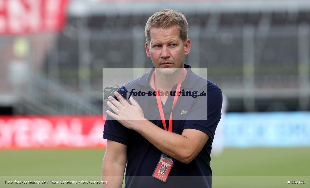 viertklassig, vierthöchste Spielklasse, Voetbal, Teamsport, Sport, Soccer, Saison 2025 2026, Profifußball, Männer, Mannschaftssport, Würzburg, Le Football, Herren, Germany, GER, Fußball, Futbol, Fussball, Fotball, Viertklassigkeit, Vierte Liga, Deutschland, DFB, DEU, AKON ARENA, Calcio, Regionalliga, Regionalliga Bayern, 2025/26, 01.08.2025, 2. Spieltag - Bild-ID: 1006470