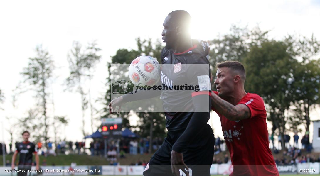 viertklassig, vierthöchste Spielklasse, Voetbal, Teamsport, Sport, Soccer, Saison 2025 2026, Profifußball, Männer, Mannschaftssport, Aubstadt, Le Football, Herren, Germany, GER, Fußball, Futbol, Fussball, Fotball, Viertklassigkeit, Vierte Liga, Deutschland, DFB, DEU, NGN-Arena, Calcio, Regionalliga, Regionalliga Bayern, 2025/26, 22.08.2025, 5. Spieltag - Bild-ID: 1007207 viertklassig, vierthöchste Spielklasse, Voetbal, Teamsport, Sport, Soccer, Saison 2025 2026, Profifußball, Männer, Mannschaftssport, Aubstadt, Le Football, Herren, Germany, GER, Fußball, Futbol, Fussball, Fotball, Viertklassigkeit, Vierte Liga, Deutschland, DFB, DEU, NGN-Arena, Calcio, Regionalliga, Regionalliga Bayern, 2025/26, 22.08.2025, 5. Spieltag - Bild-ID: 1007207