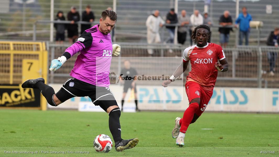 CT, viertklassig, vierthöchste Spielklasse, Voetbal, Teamsport, Sport, Soccer, Saison 2025 2026, Profifußball, Männer, Mannschaftssport, Aschaffenburg, Le Football, Herren, Germany, GER, Fußball, Futbol, Fussball, Fotball, Viertklassigkeit, Vierte Liga, Deutschland, DFB, DEU, Stadion am Schönbusch, Calcio, Regionalliga, Regionalliga Bayern, 2025/26, 05.09.2025, 7. Spieltag - Bild-ID: 1007548