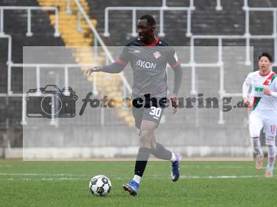Fotos von FC Augsburg II - FC Würzburger Kickers auf foto-scheuring.de