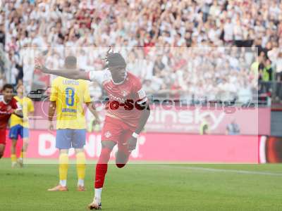 Fotos von FC Würzburger Kickers - 1. FC Lokomotive Leipzig auf foto-scheuring.de