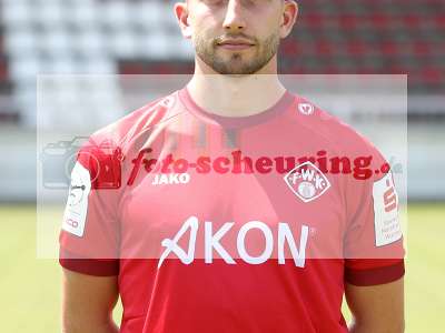 Fotos von FC Würzburger Kickers; 3.Liga, Porträttermin     2026/2027 auf foto-scheuring.de
