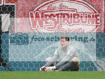 Fotos von Rot-Weiss Essen - FC Würzburger Kickers auf foto-scheuring.de